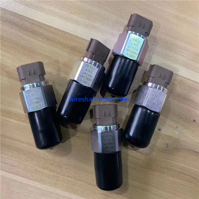 6131 6141 6160 Denso เครื่องยนต์คอมมอนเรลเซนเซอร์ทรานสดิวเซอร์แรงดันสูง