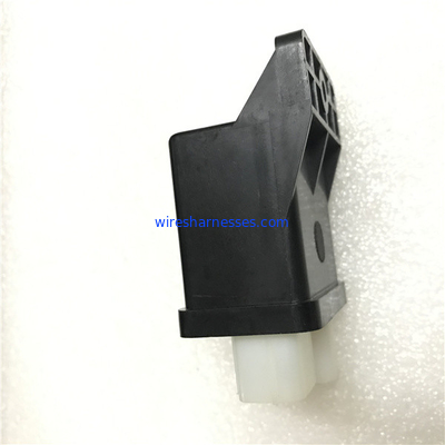 119953-77900 Yanmar Starter กล่องฟิวส์รีเลย์สำหรับเครื่องยนต์ 4TNV98 4TNV94