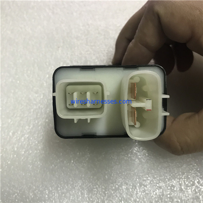 119953-77900 Yanmar Starter กล่องฟิวส์รีเลย์สำหรับเครื่องยนต์ 4TNV98 4TNV94