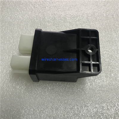 119953-77900 Yanmar Starter กล่องฟิวส์รีเลย์สำหรับเครื่องยนต์ 4TNV98 4TNV94
